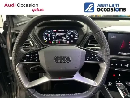 Photo 11 Audi Q4  e-tron 45 285 ch 82 kWh