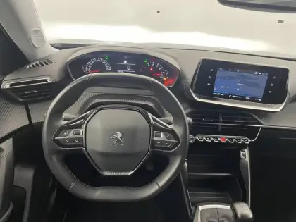 Photo 21 Peugeot 2008  BlueHDi 110 S&S BVM6