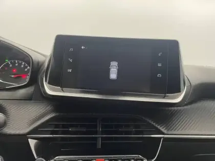 Photo 31 Peugeot 2008  BlueHDi 110 S&S BVM6