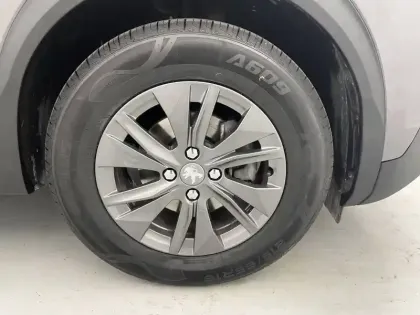 Photo 17 Peugeot 2008  BlueHDi 110 S&S BVM6