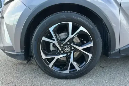 Photo 47 Toyota C-HR  Hybride 122h