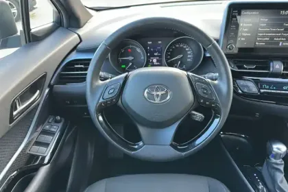 Photo 33 Toyota C-HR  Hybride 122h