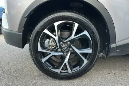 Photo 44 Toyota C-HR  Hybride 122h