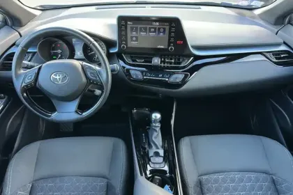 Photo 32 Toyota C-HR  Hybride 122h