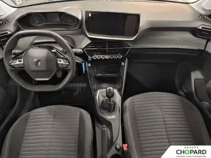 Photo 11 Peugeot 208  PureTech 100 S&S BVM6