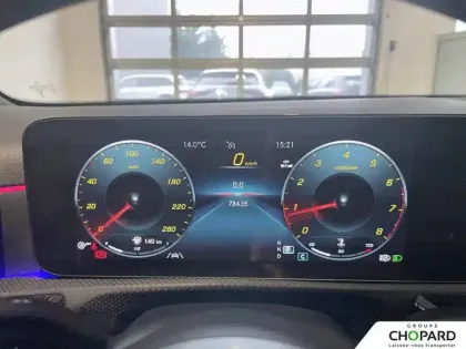 Photo 16 Mercedes Classe A  200 7G-DCT