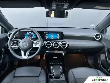 Photo 11 Mercedes Classe A  250 e 8G-DCT