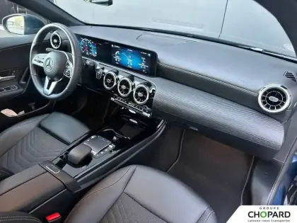 Photo 12 Mercedes Classe A  250 e 8G-DCT