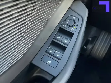 Photo 20 BMW Serie 1 120 170 ch DKG7