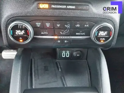 Photo 73 Ford Kuga  2.5 Duratec 200 ch FHEV e-CVT S&S