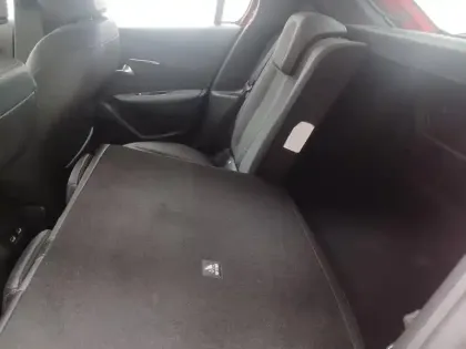 Photo 12 Peugeot 208  PureTech 100 S&S BVM6