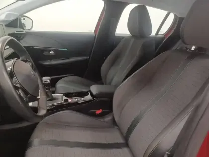 Photo 17 Peugeot 208  PureTech 100 S&S BVM6