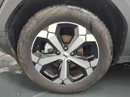 Photo 15 Dacia Duster  Hybrid 140