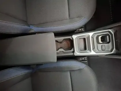 Photo 26 Dacia Duster  Hybrid 140