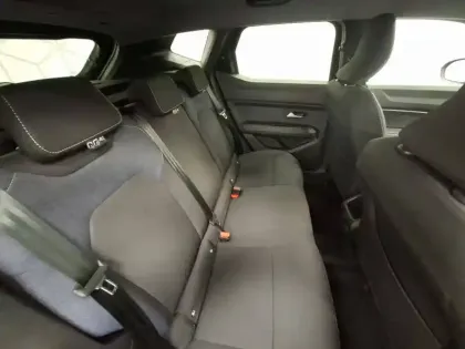 Photo 19 Dacia Duster  Hybrid 140