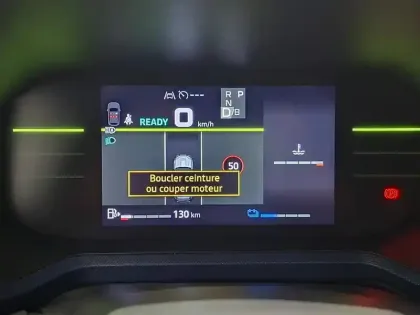 Photo 33 Dacia Duster  Hybrid 140