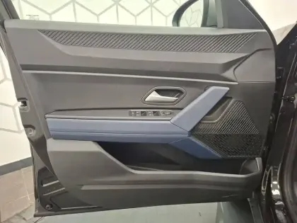 Photo 24 Dacia Duster  Hybrid 140