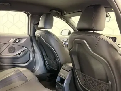 Photo 44 BMW Serie 1 118i 136 ch DKG7