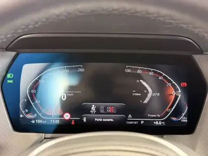 Photo 32 BMW Serie 1 118i 136 ch DKG7