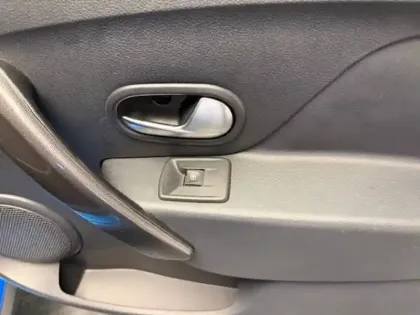 Photo 38 Dacia Sandero  ECO-G 100