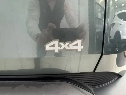 Photo 10 Dacia Duster  Mild Hybrid 130 4x4