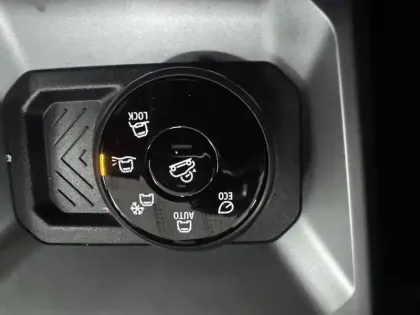 Photo 37 Dacia Duster  Mild Hybrid 130 4x4