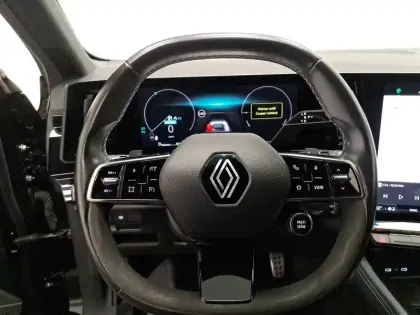 Photo 33 Renault Austral  E-Tech hybrid 200