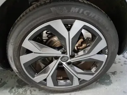 Photo 17 Renault Austral  E-Tech hybrid 200