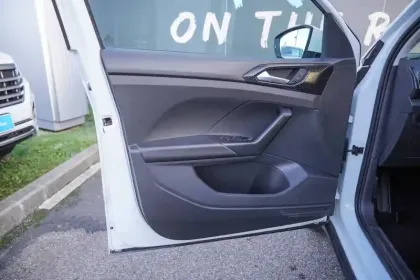 Photo 15 Volkswagen T-cross  1.0 TSI 110 Start/Stop DSG7