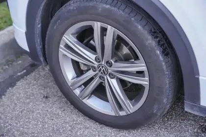 Photo 13 Volkswagen T-cross  1.0 TSI 110 Start/Stop DSG7