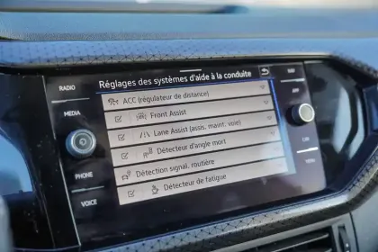 Photo 28 Volkswagen T-cross  1.0 TSI 110 Start/Stop DSG7