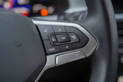 Photo 24 Volkswagen T-roc  1.0 TSI 116 Start/Stop BVM6