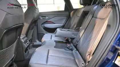 Photo 18 Audi Q3 Gén. III Ph1 S line 5