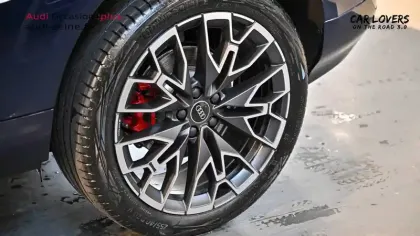 Photo 13 Audi Q3 Gén. III Ph1 S line 5