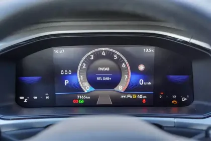 Photo 24 Volkswagen T-roc  1.5 TSI EVO2 150 Start/Stop DSG7