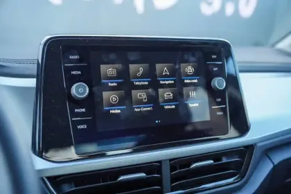 Photo 26 Volkswagen T-roc  1.5 TSI EVO2 150 Start/Stop DSG7