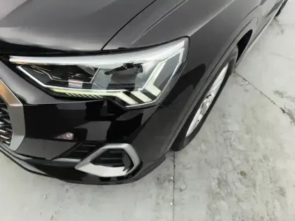 Photo 19 Audi Q3  35 TFSI 150 ch S tronic 7