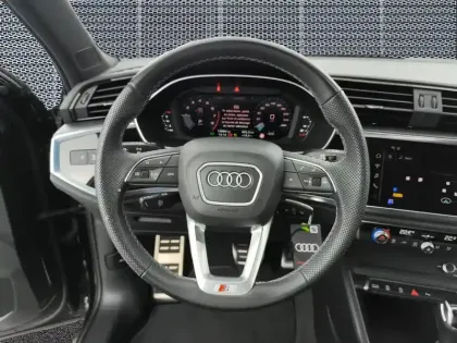 Photo 10 Audi Q3  35 TFSI 150 ch S tronic 7