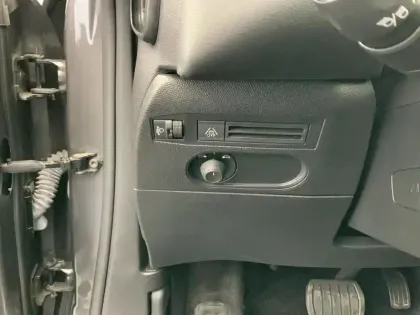 Photo 12 DS DS 3  Crossback PureTech 130 S&S EAT8