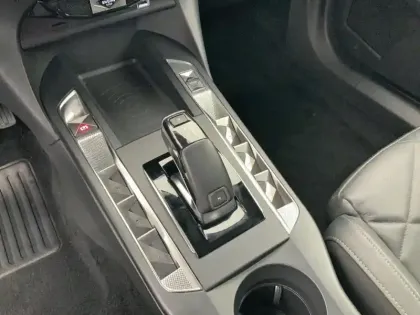 Photo 16 DS DS 3  Crossback PureTech 130 S&S EAT8