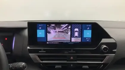 Photo 22 Citroën C4 e- 136 ch Automatique