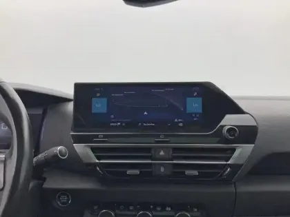 Photo 7 Citroën C4 e- 136 ch Automatique