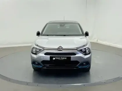 Photo 26 Citroën C4 e- 136 ch Automatique