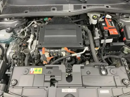 Photo 22 Citroën C4 e- 136 ch Automatique