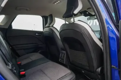 Photo 10 Renault Captur  E-Tech 145 - 21