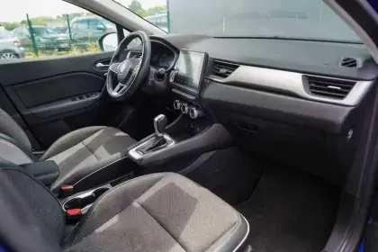 Photo 8 Renault Captur  E-Tech 145 - 21