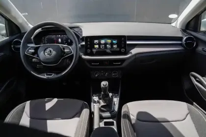 Photo 18 Skoda Fabia  1.0 TSI 95 ch EVO 2 BVM5