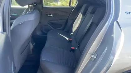 Photo 14 Peugeot 208  Electrique 50 kWh 136ch