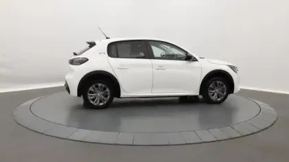 Photo 5 Peugeot 208  Electrique 50 kWh 136ch