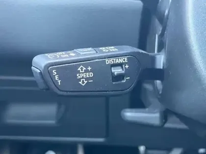 Photo 63 Audi A6  Avant 55 TFSIe 367 ch S tronic 7 Quattro